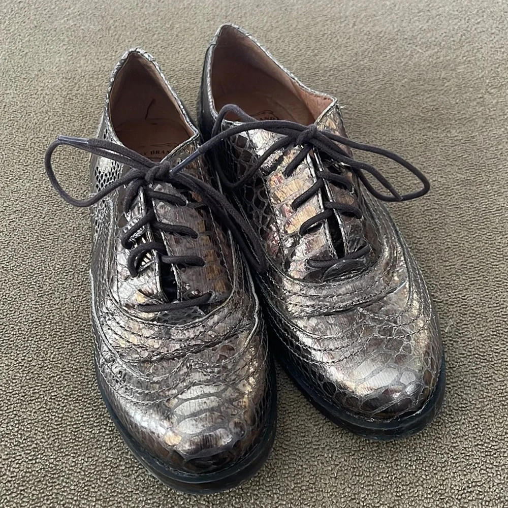 Lucky Brand Blue Jeans America Size 6 Lace Up shoes